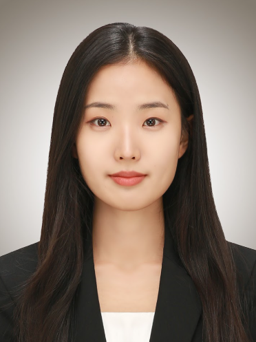 Jiin Yoon (윤지인)